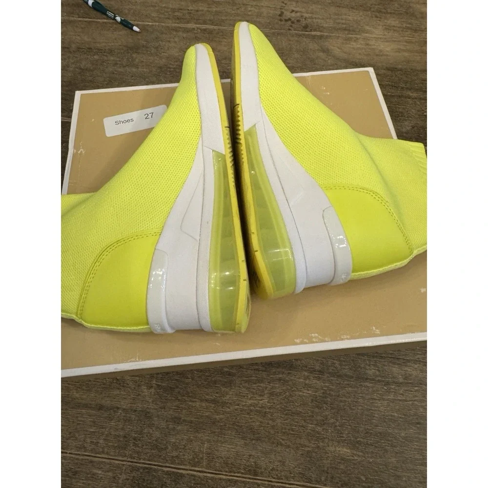 Michael Kors Skyler Booties Extreme Wedge Sneakers Neon‎ Yellow Stretchy Size 5
